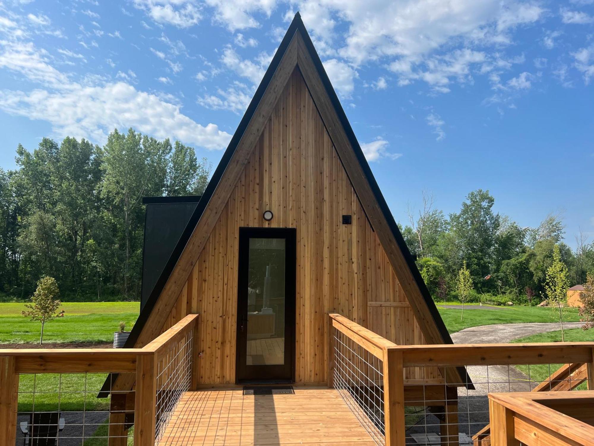 Finger Lakes Treehouse Sodus Exterior photo
